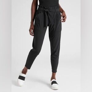 Athleta Skyline Pant II Black Size 8 Tie Waist High Waist Straight Leg